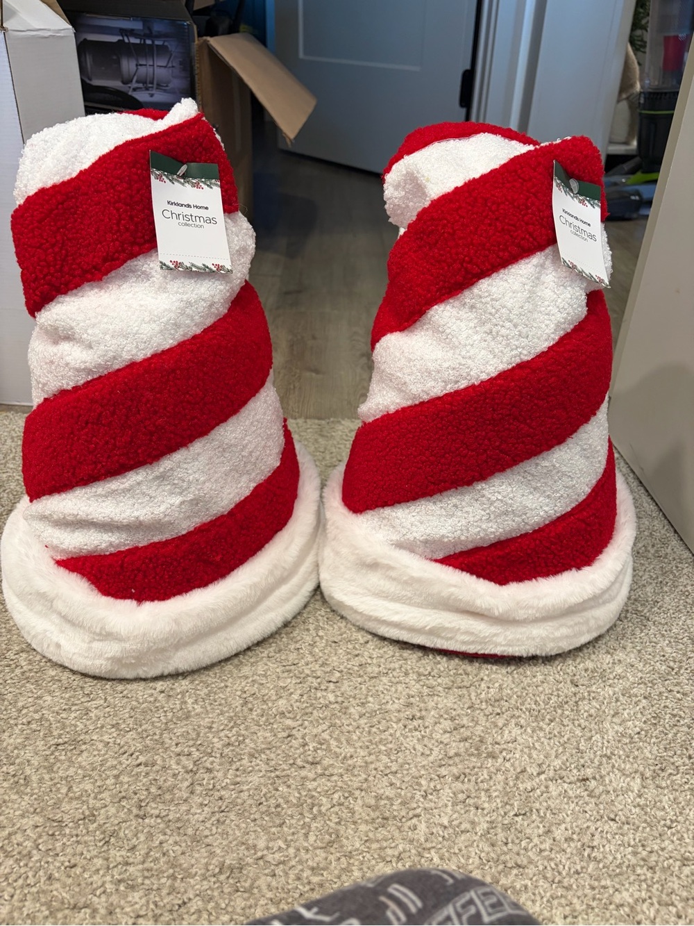 Kirkland’s Home Christmas Collection Peppermint Santa Hats – Set of 2 NWT
